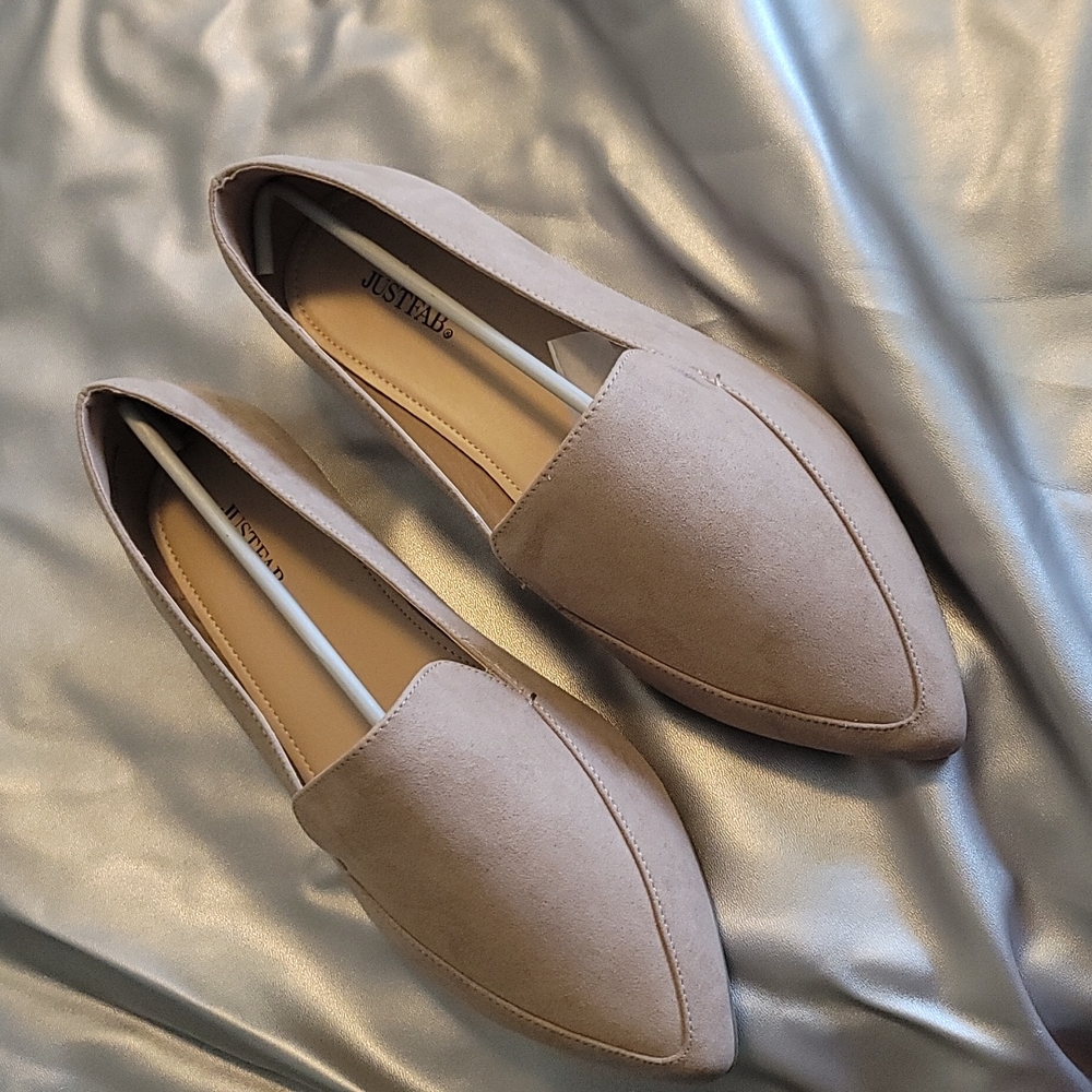 Women Flats Taupe